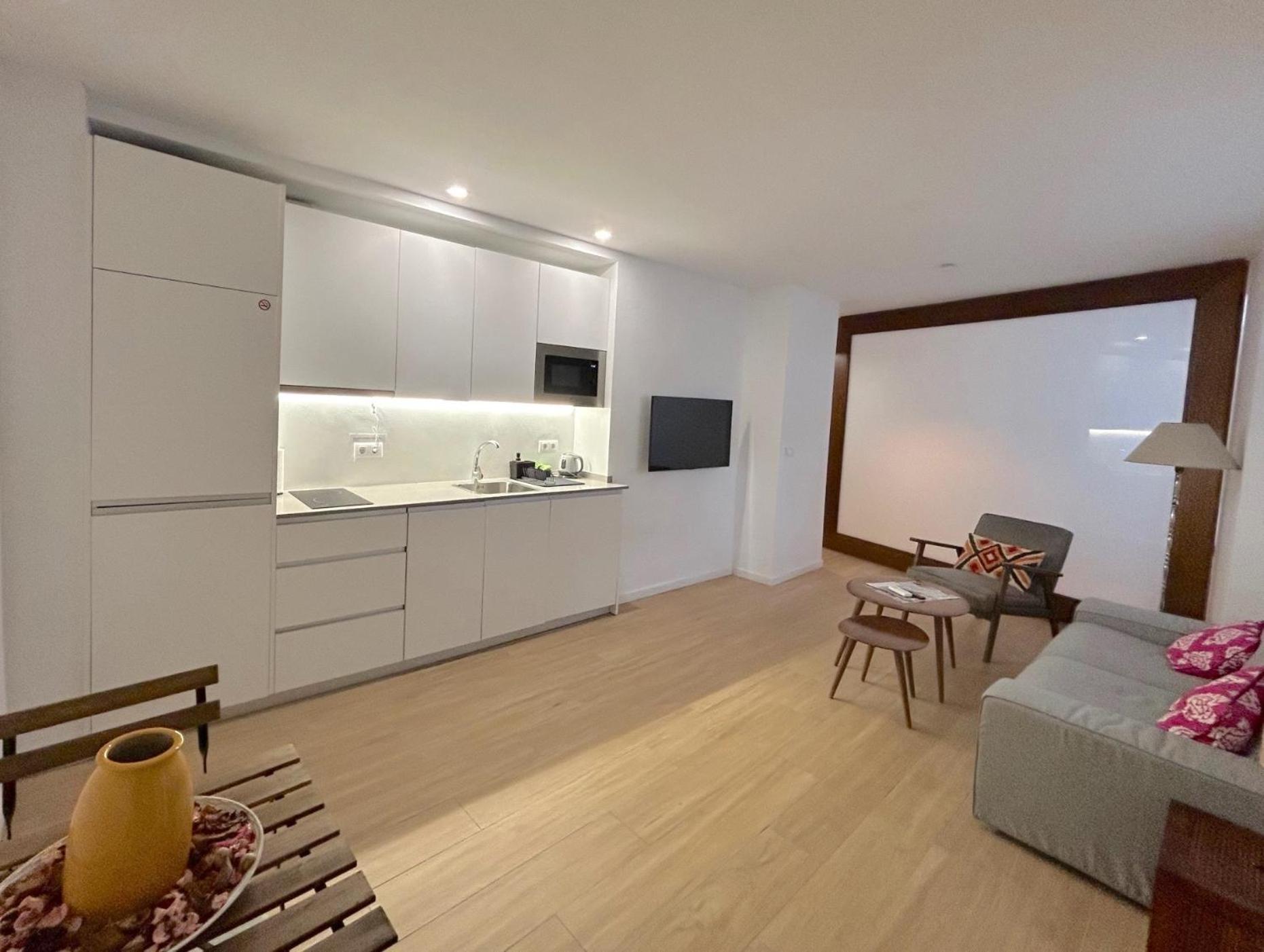 Bamba Apartment Aracena-Only Adults Екстер'єр фото